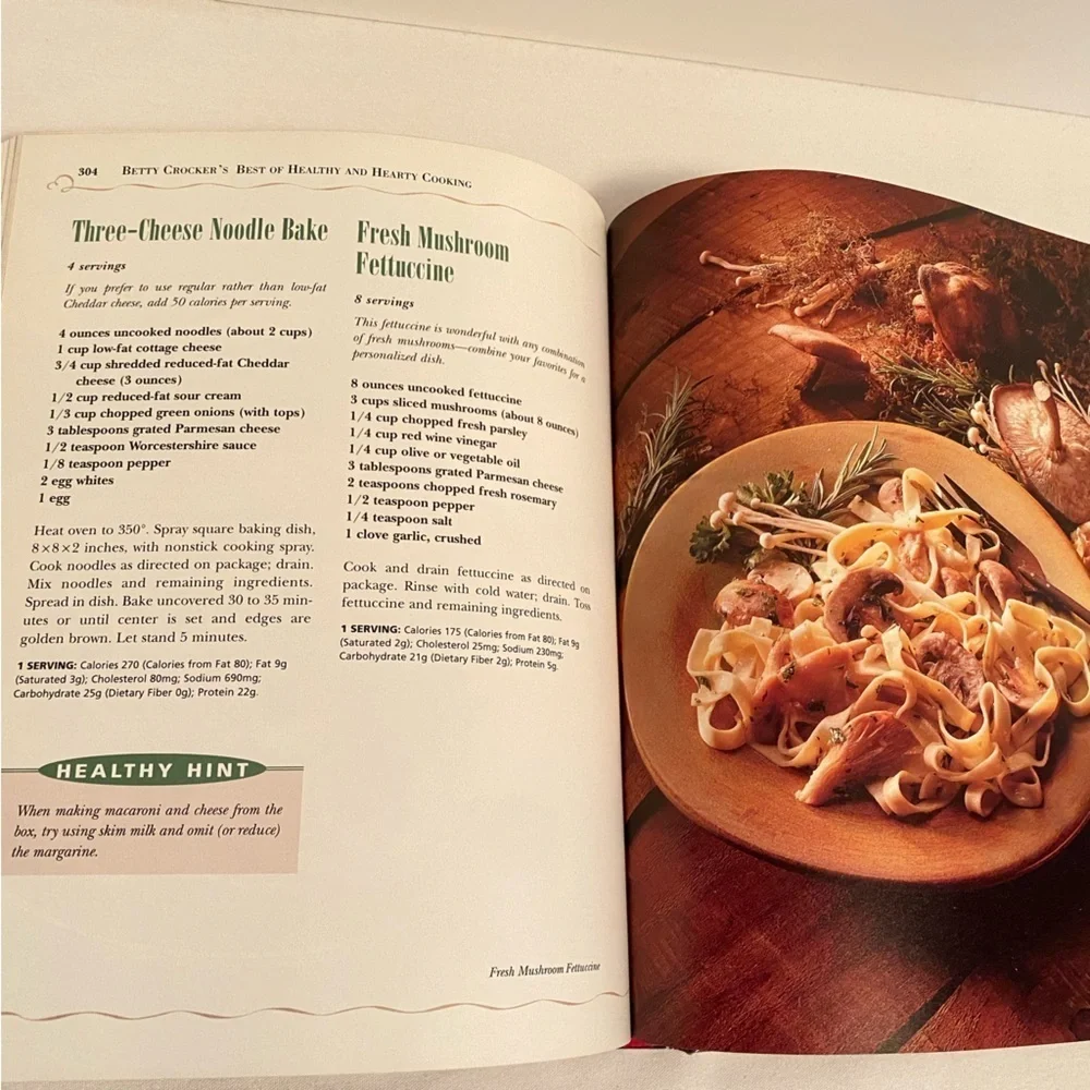Betty Crocker's Best Of Healthy And Hearty Cooking Cookbook